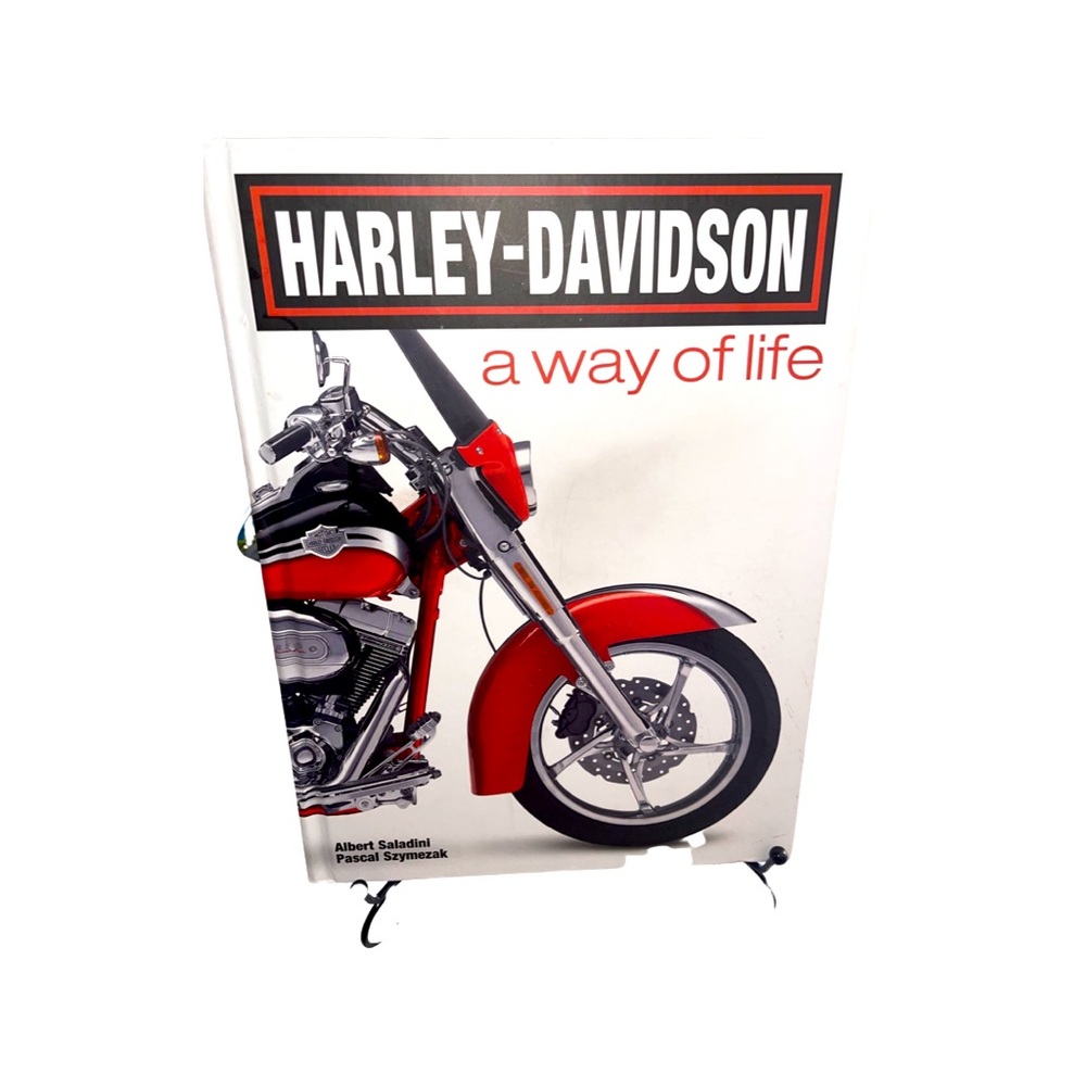 Harley-Davidson: A Way of Life Table Book: Motorcycle Enthusiast Gift: MC Club